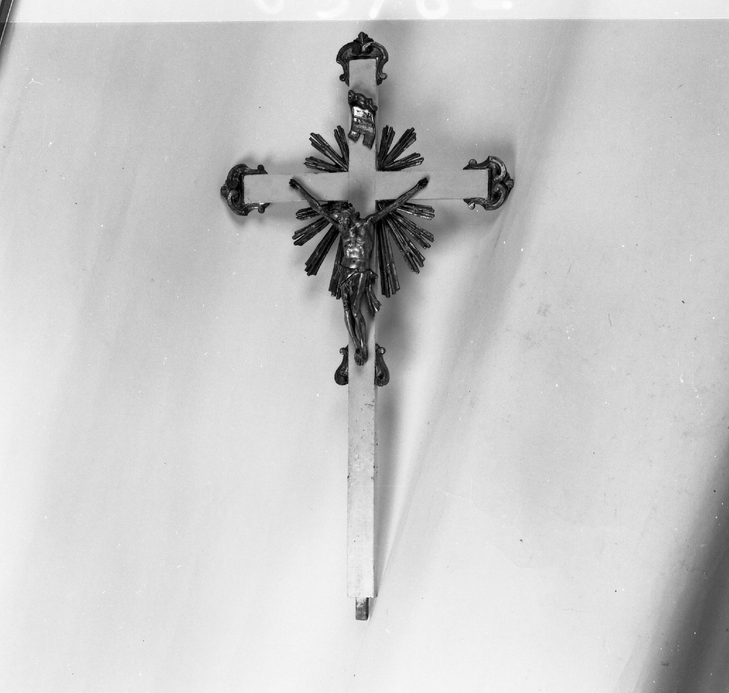 croce d'altare - bottega toscana (seconda metà sec. XIX)