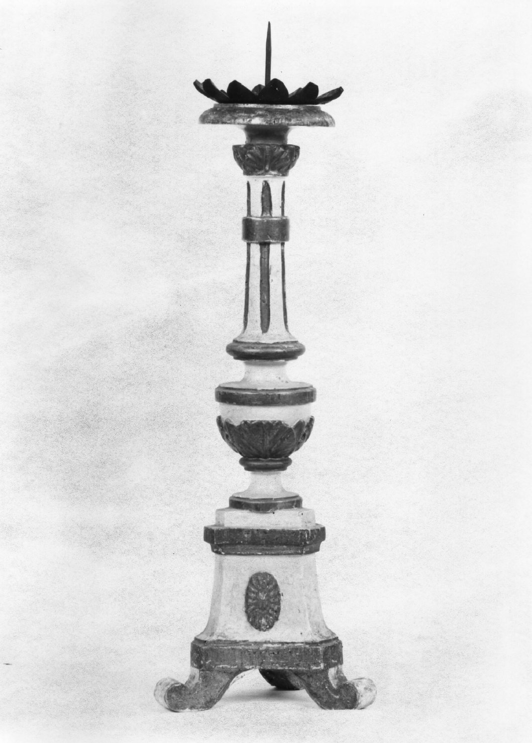 candeliere d'altare, serie - bottega toscana (seconda metà sec. XIX)