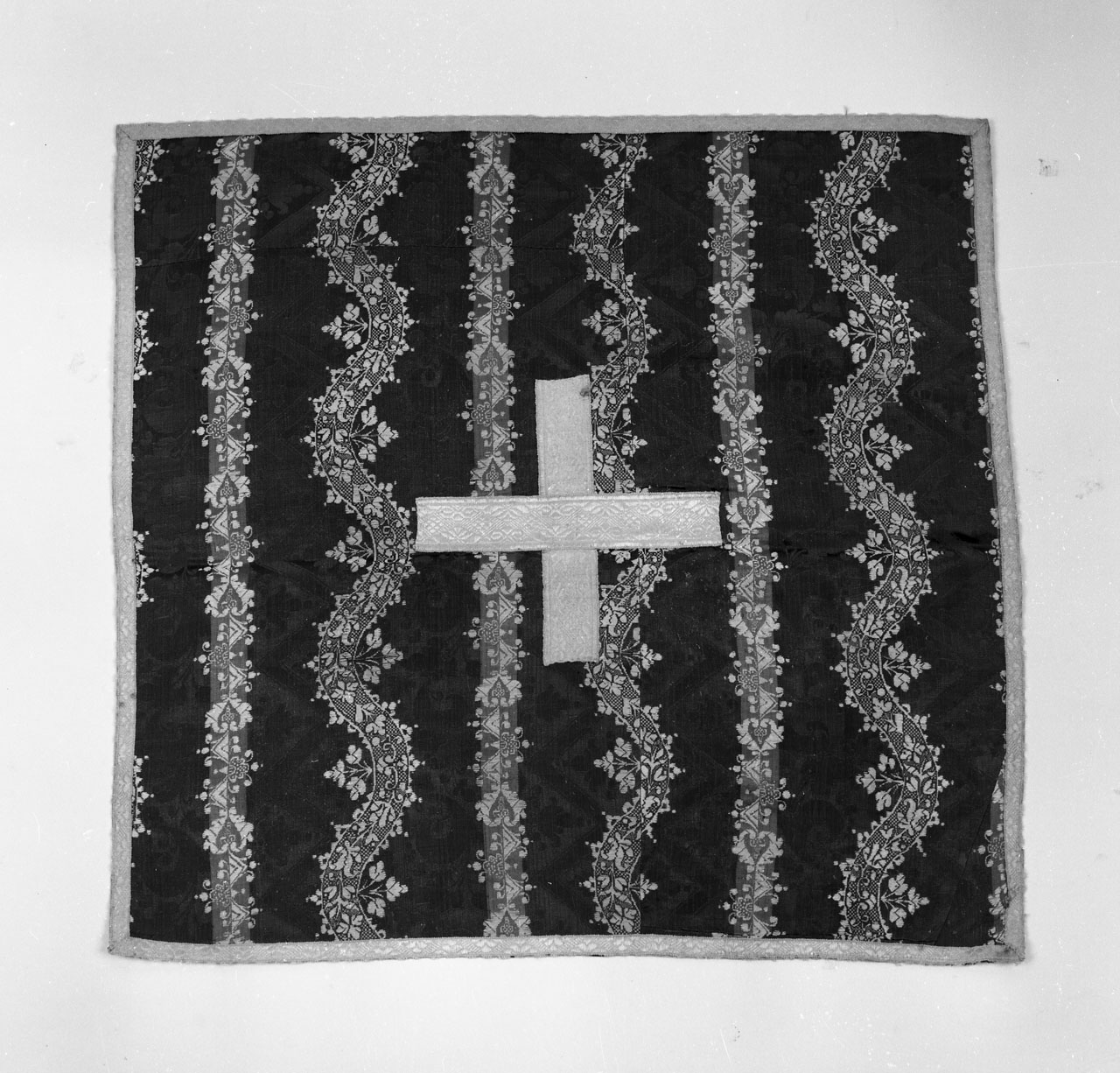 velo di calice - manifattura toscana (prima metà sec. XIX)