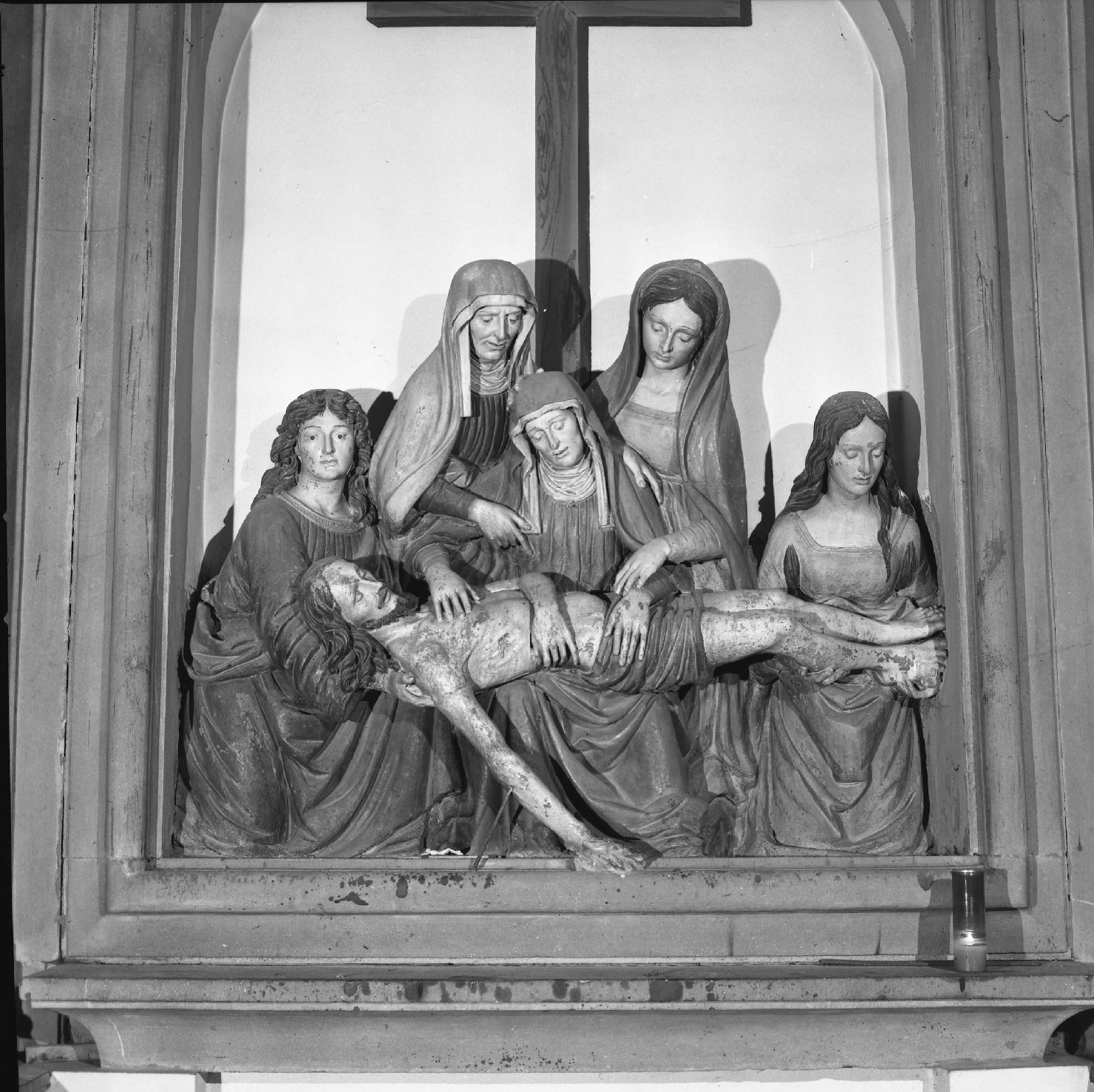 deposizione di Cristo dalla croce (gruppo scultoreo) - bottega italiana (sec. XVI)