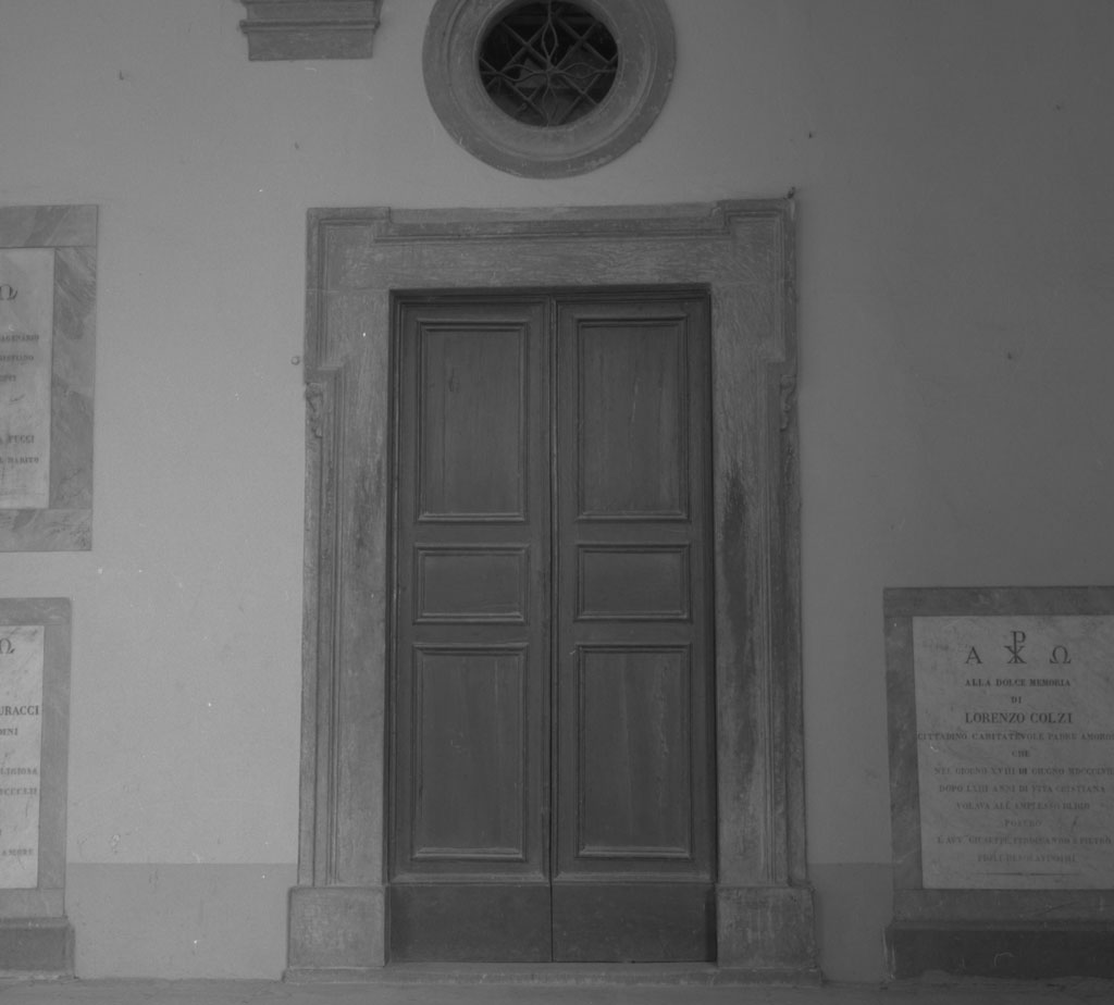 portale, coppia - bottega aretina (metà sec. XVI)