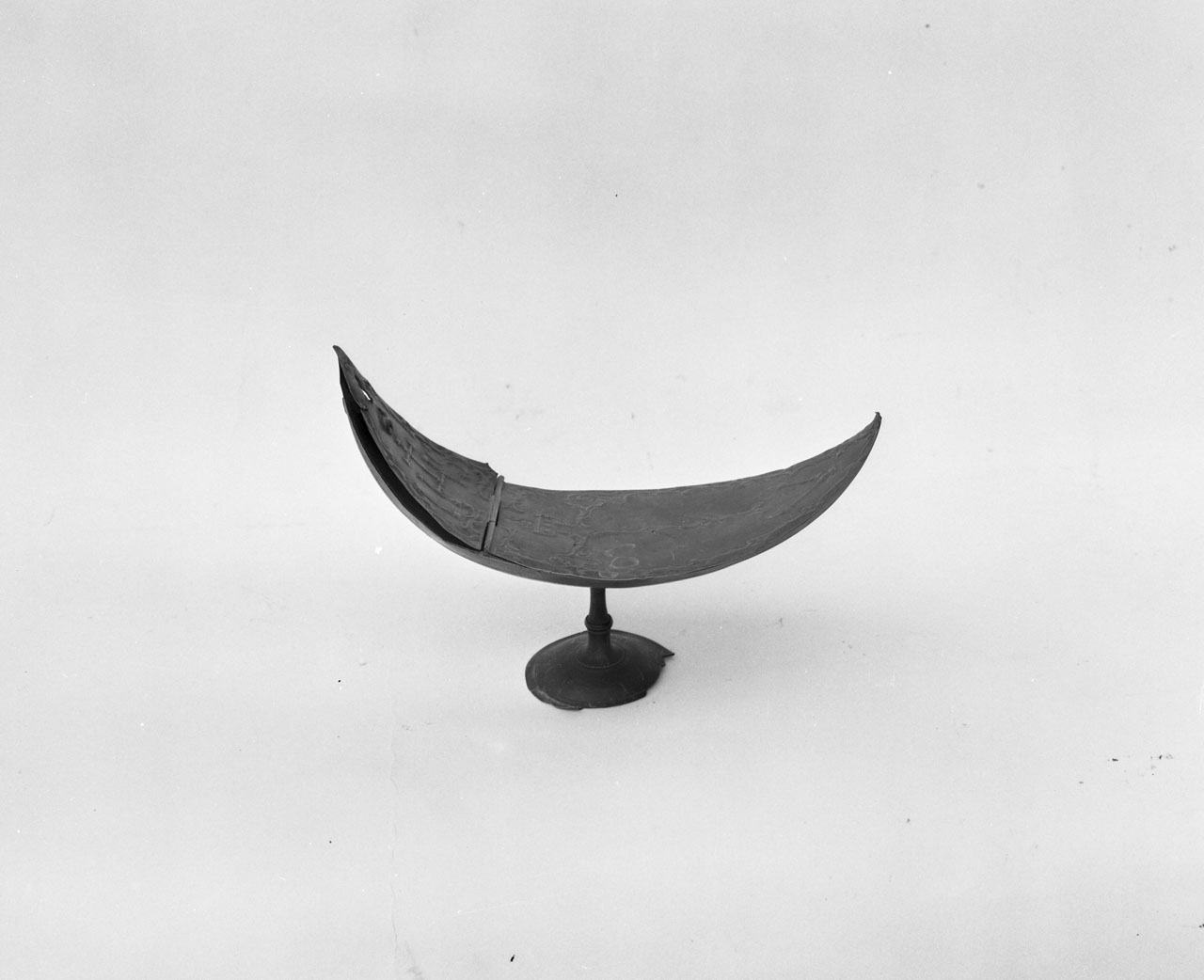 navicella portaincenso - bottega toscana (prima metà sec. XV)