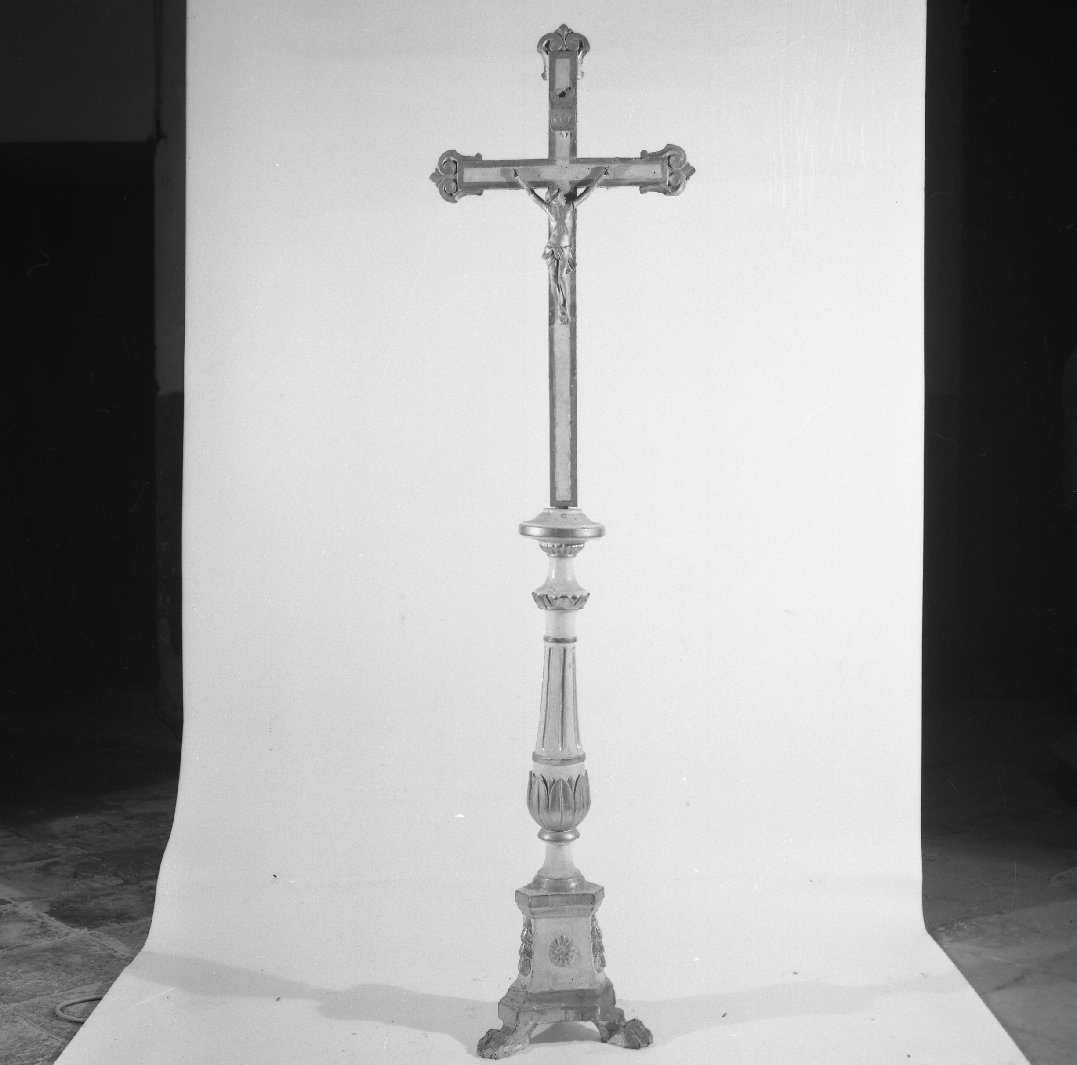 croce d'altare - bottega toscana (prima metà sec. XIX)