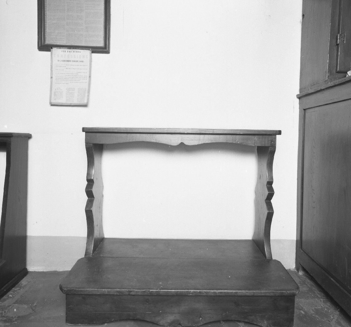 inginocchiatoio - bottega toscana (fine sec. XIX)