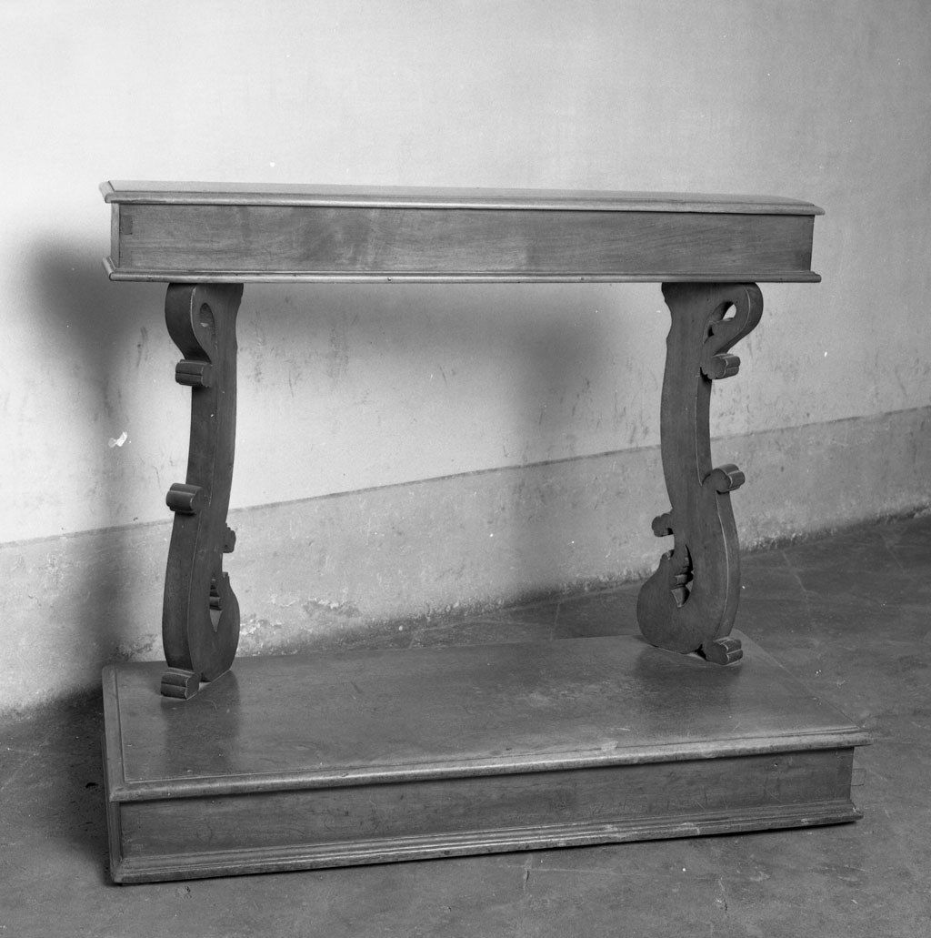 inginocchiatoio, serie - manifattura toscana (prima metà sec. XVIII)