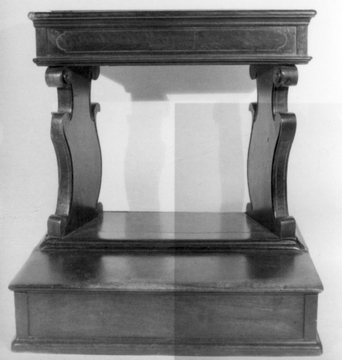 inginocchiatoio - bottega toscana (metà sec. XVIII)