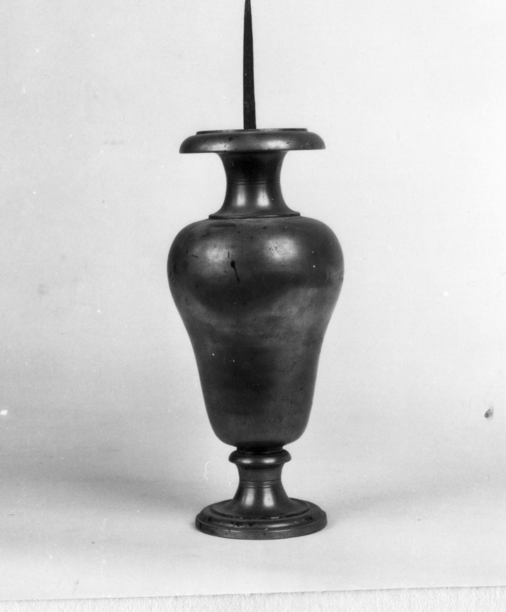 candeliere, serie - bottega toscana (sec. XVII)