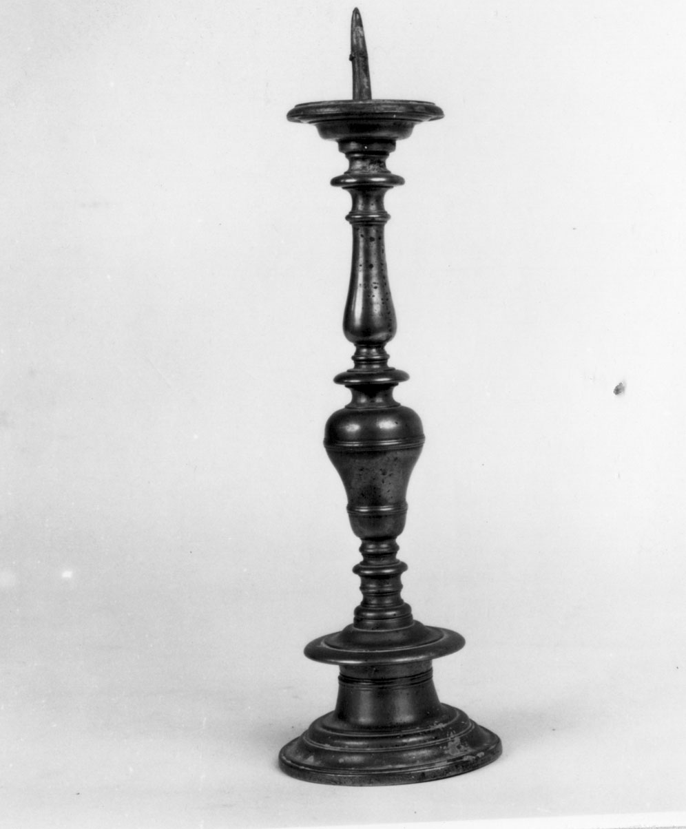 candeliere d'altare - bottega toscana (fine sec. XVII)