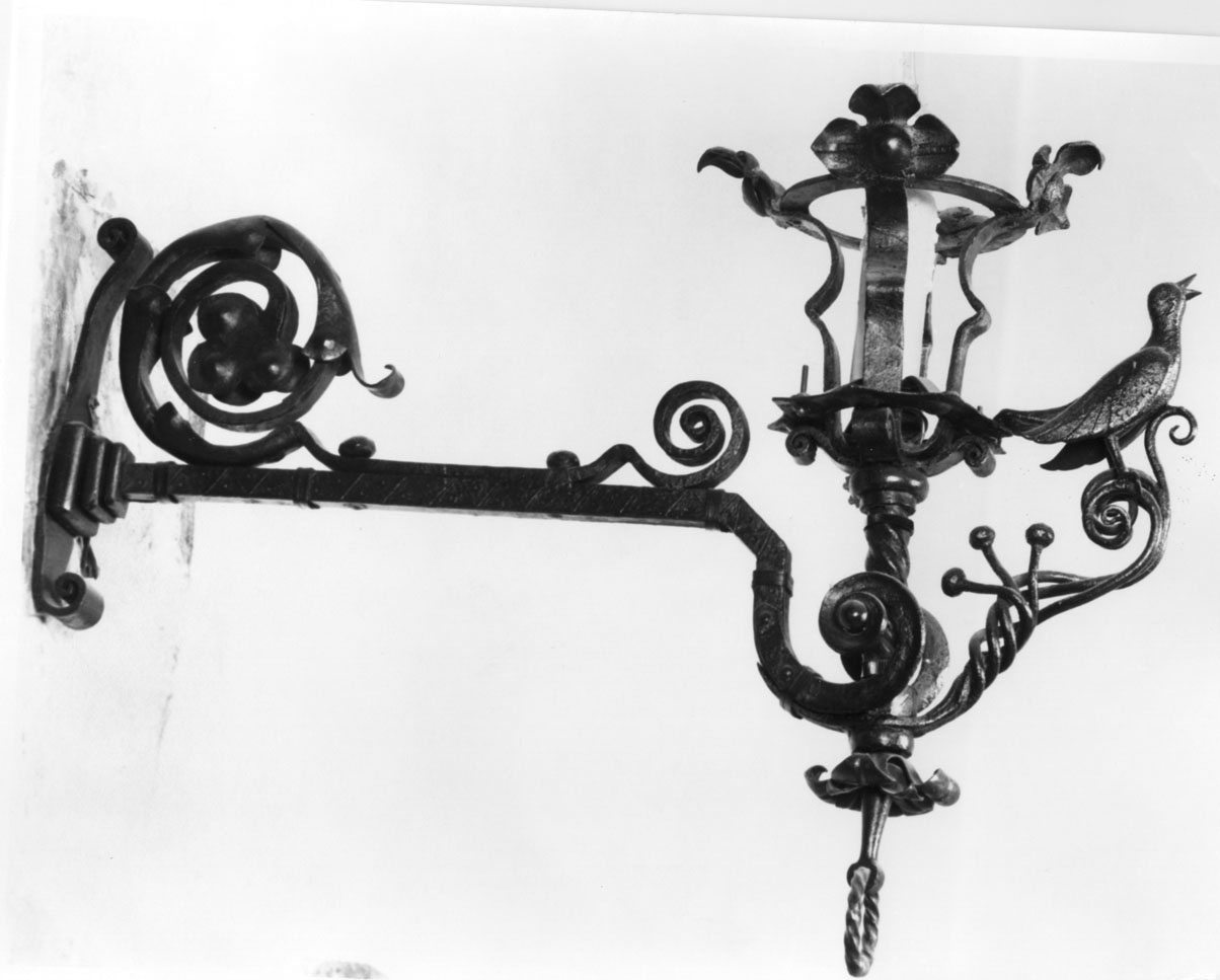 candeliere da parete, serie - bottega toscana (fine/inizio secc. XIX/ XX)