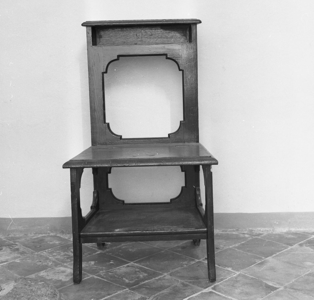 sedia con inginocchiatoio - bottega toscana (sec. XX)