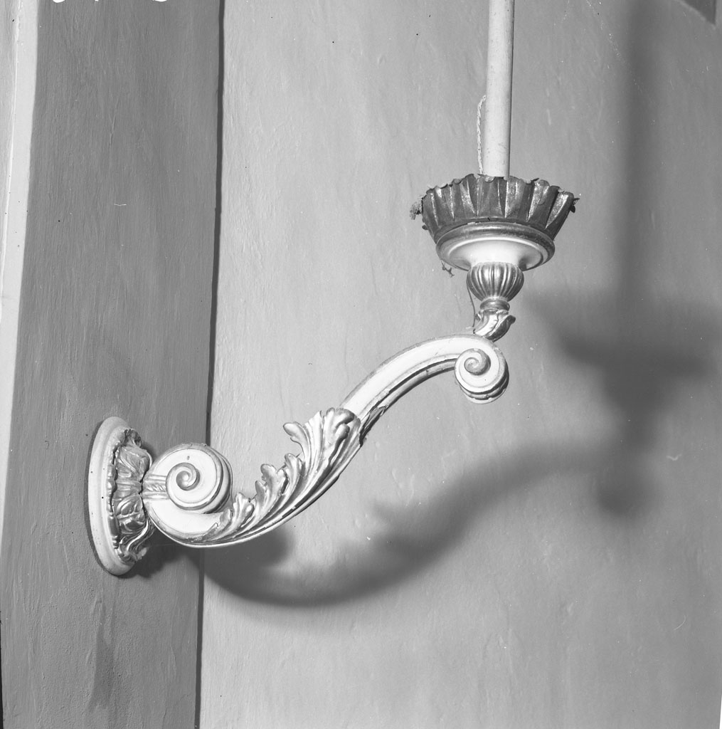 candeliere da parete, coppia - bottega toscana (prima metà sec. XIX)