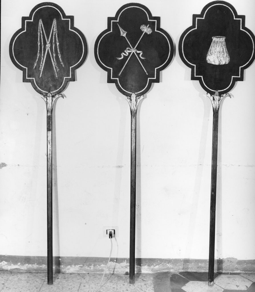 emblema di confraternita, serie - bottega toscana (seconda metà sec. XIX)