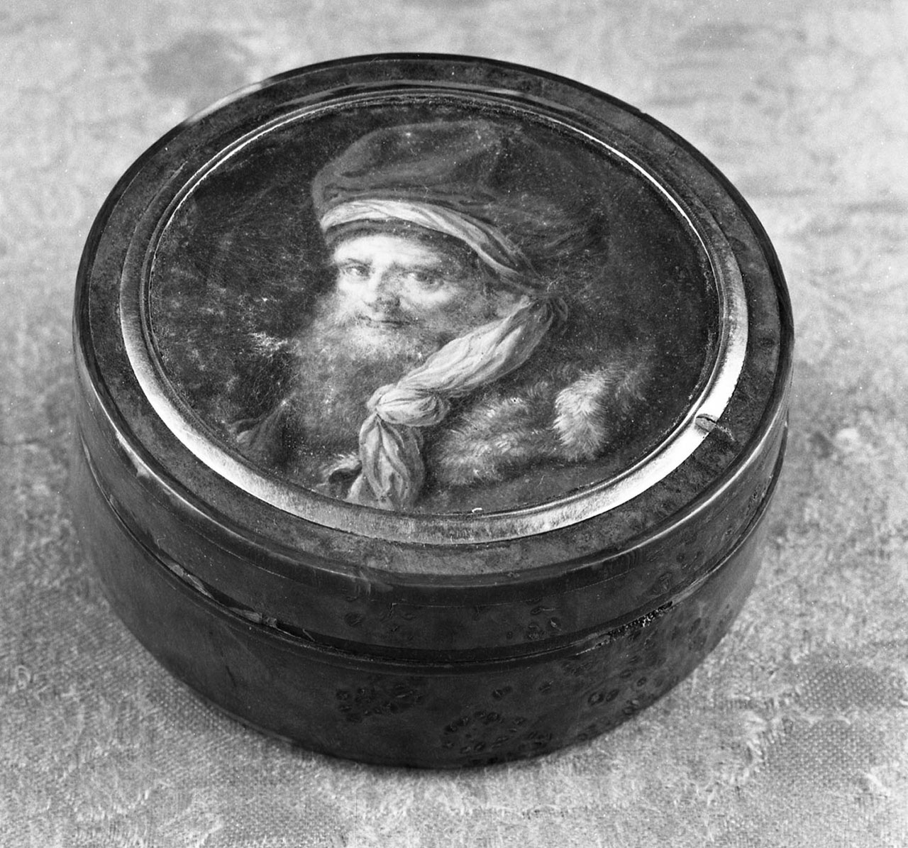 tabacchiera - bottega fiamminga (seconda metà sec. XVII)