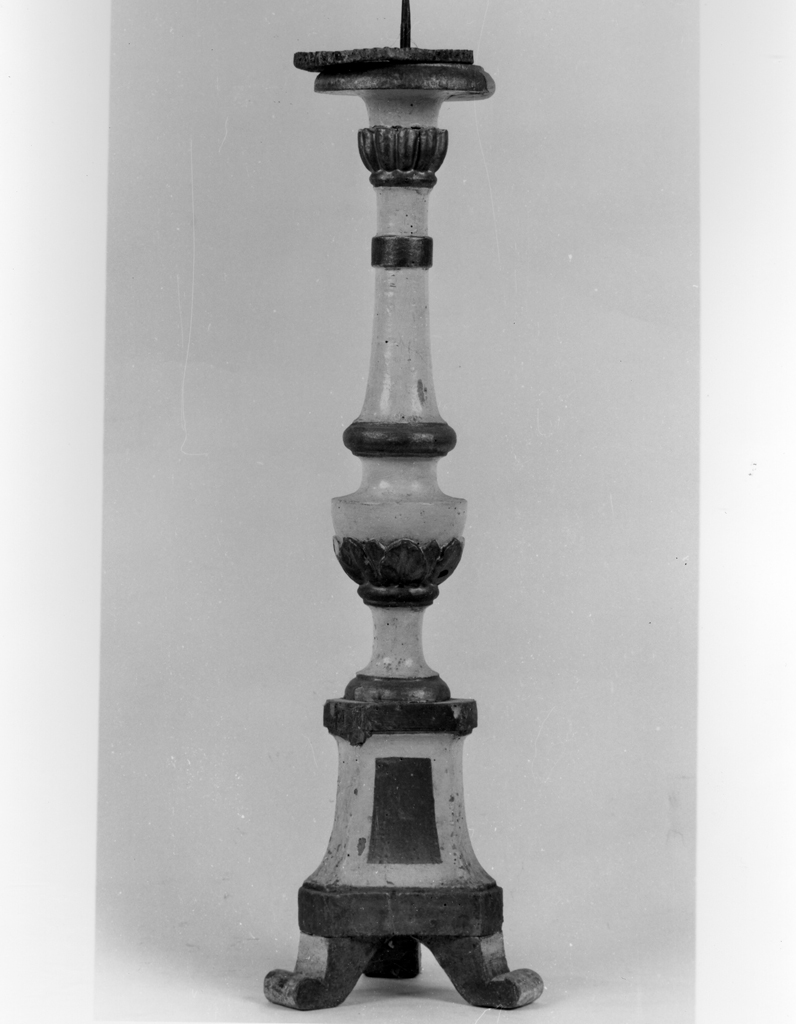 candeliere d'altare, serie - bottega toscana (prima metà sec. XIX)