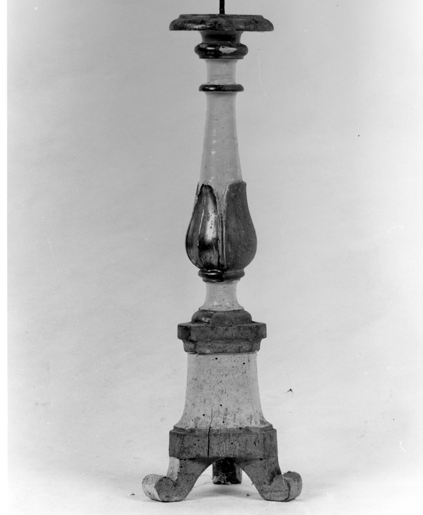 candeliere d'altare, serie - bottega toscana (inizio sec. XIX)