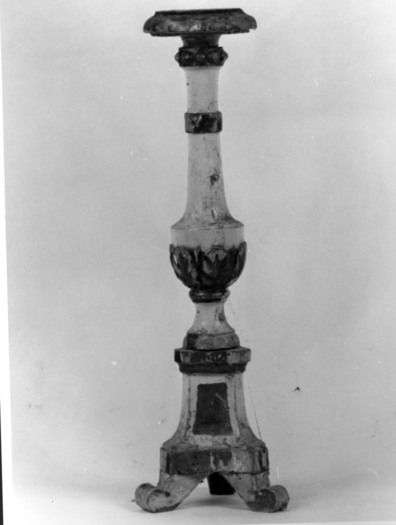 candeliere d'altare, coppia - bottega toscana (prima metà sec. XIX)