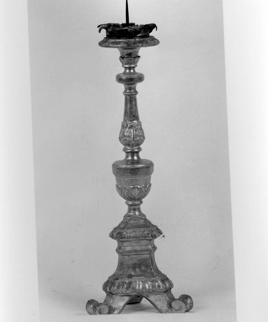 candeliere d'altare, coppia - bottega toscana (prima metà sec. XIX)