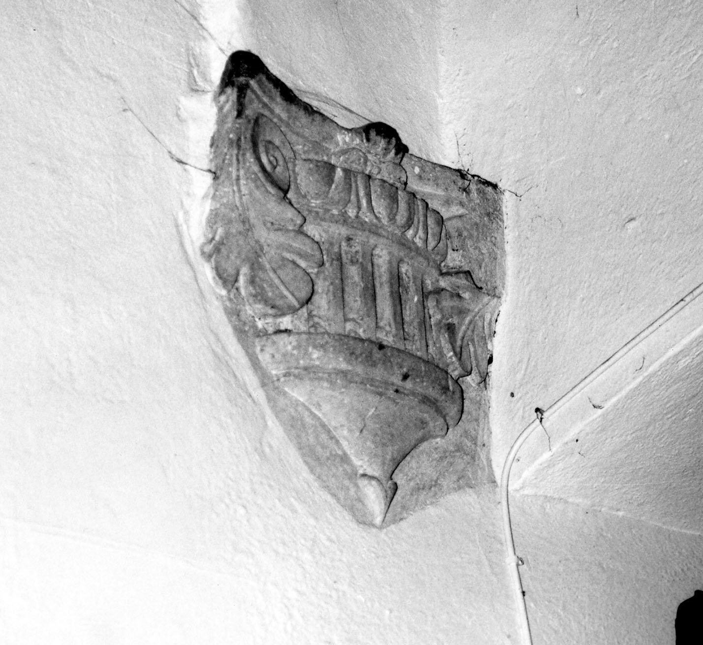 capitello composito - bottega toscana (sec. XVI)