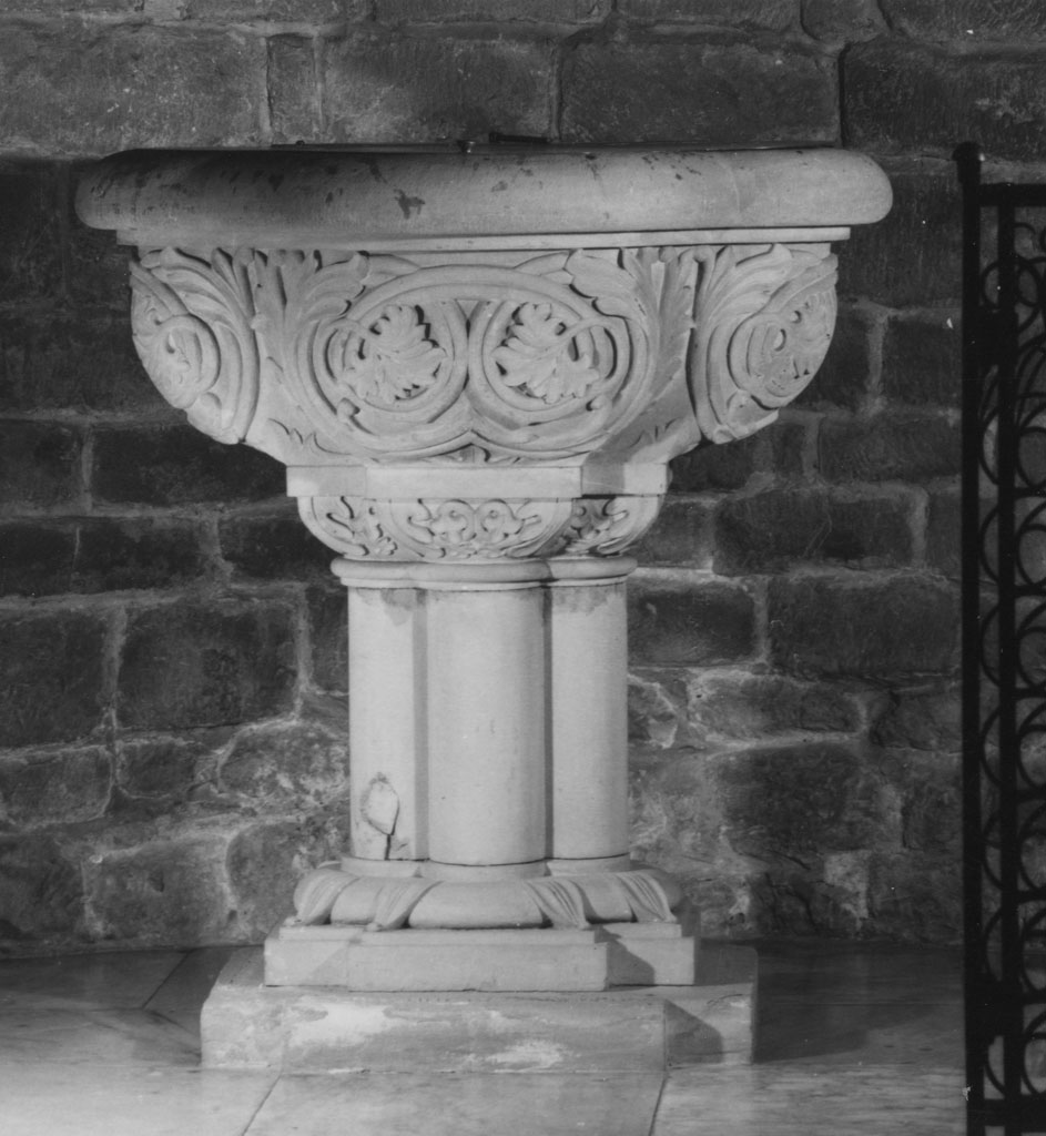 fonte battesimale - bottega toscana (sec. XX)