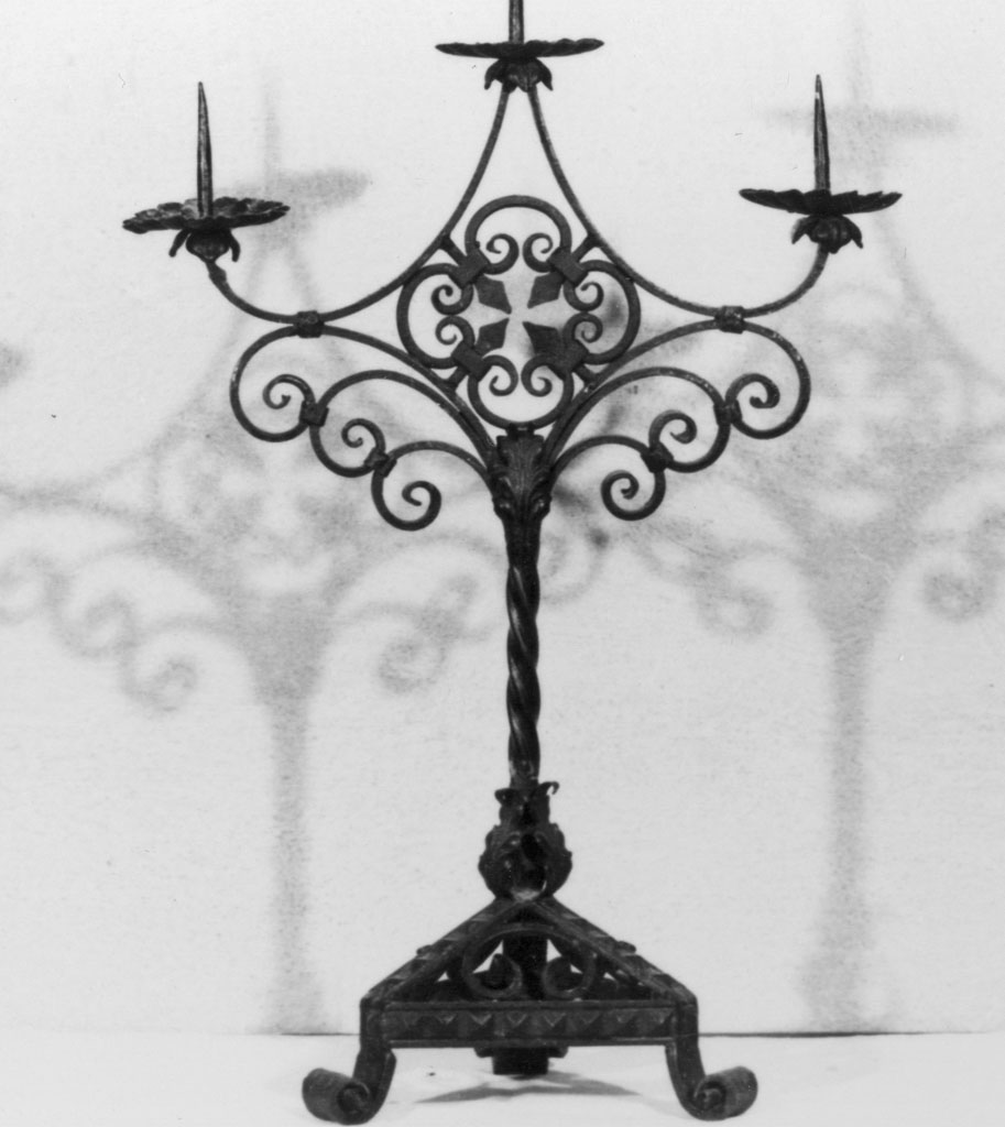 candelabro, coppia - bottega toscana (primo quarto sec. XX)