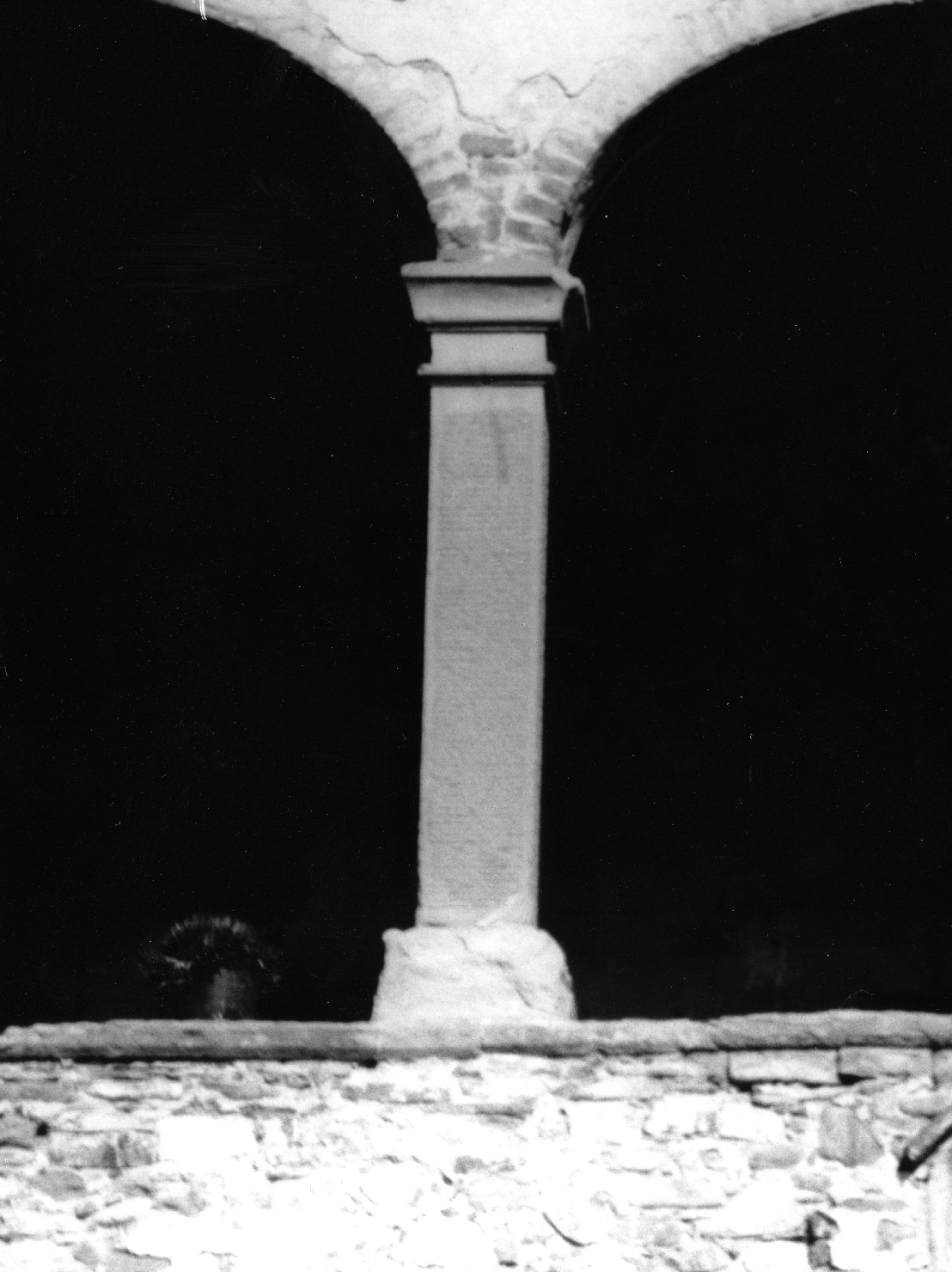 pilastro, serie - bottega aretina (sec. XIX)