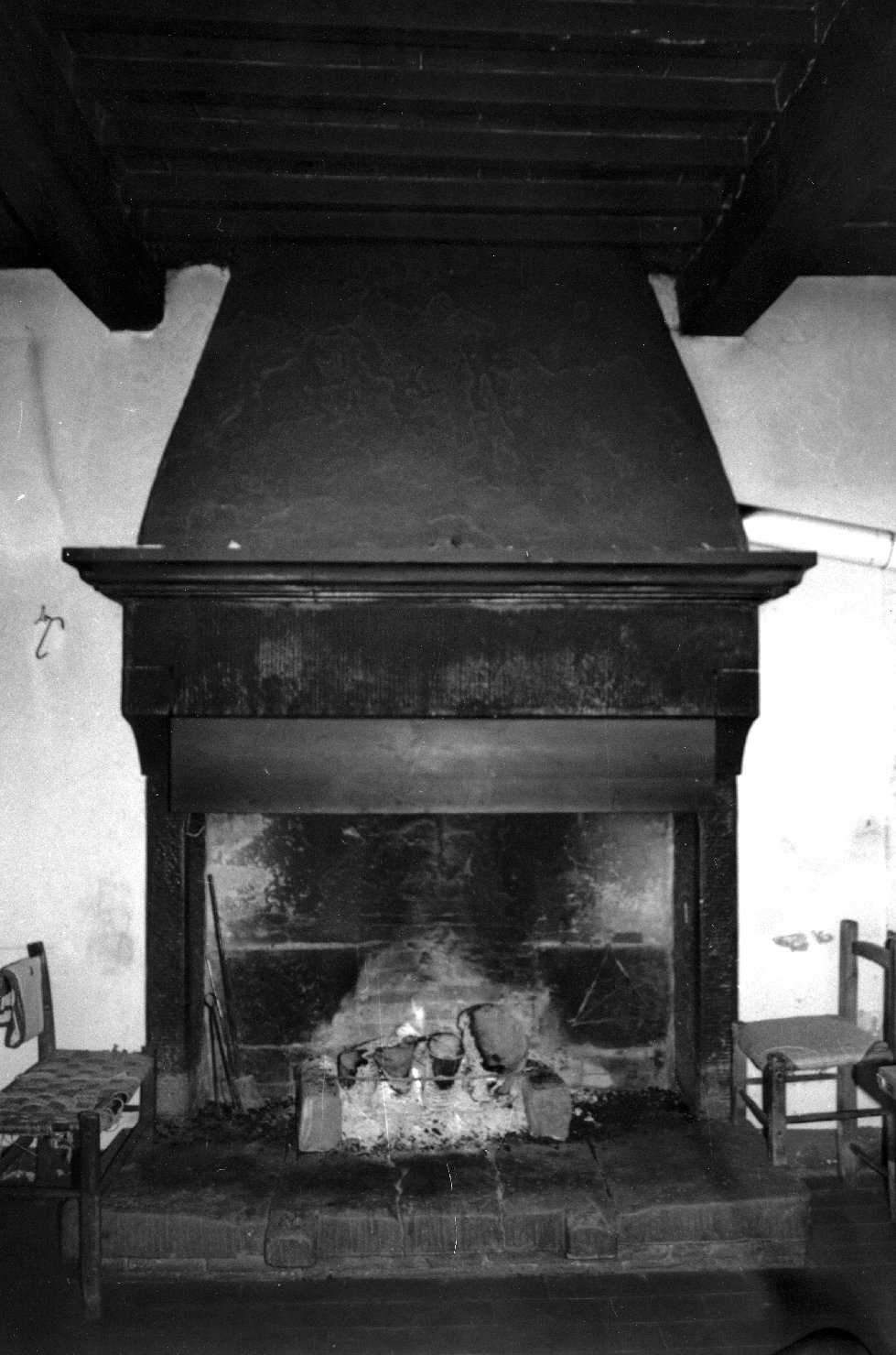 camino - bottega aretina (sec. XVIII)