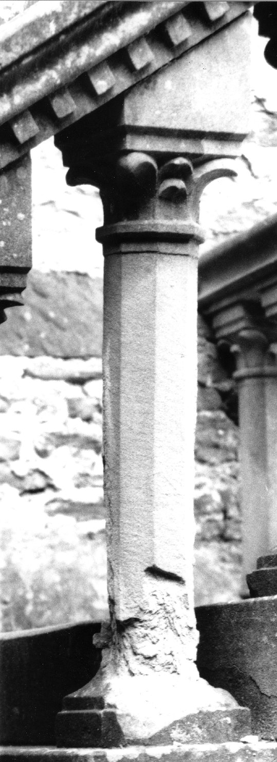 balaustro - bottega aretina (secondo quarto sec. XX)