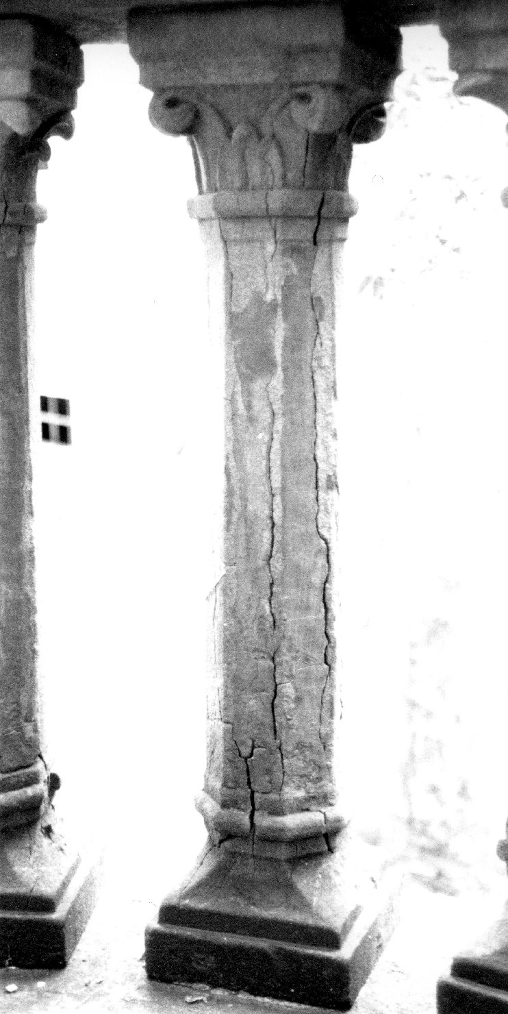 balaustro, serie - bottega aretina (secondo quarto sec. XX)