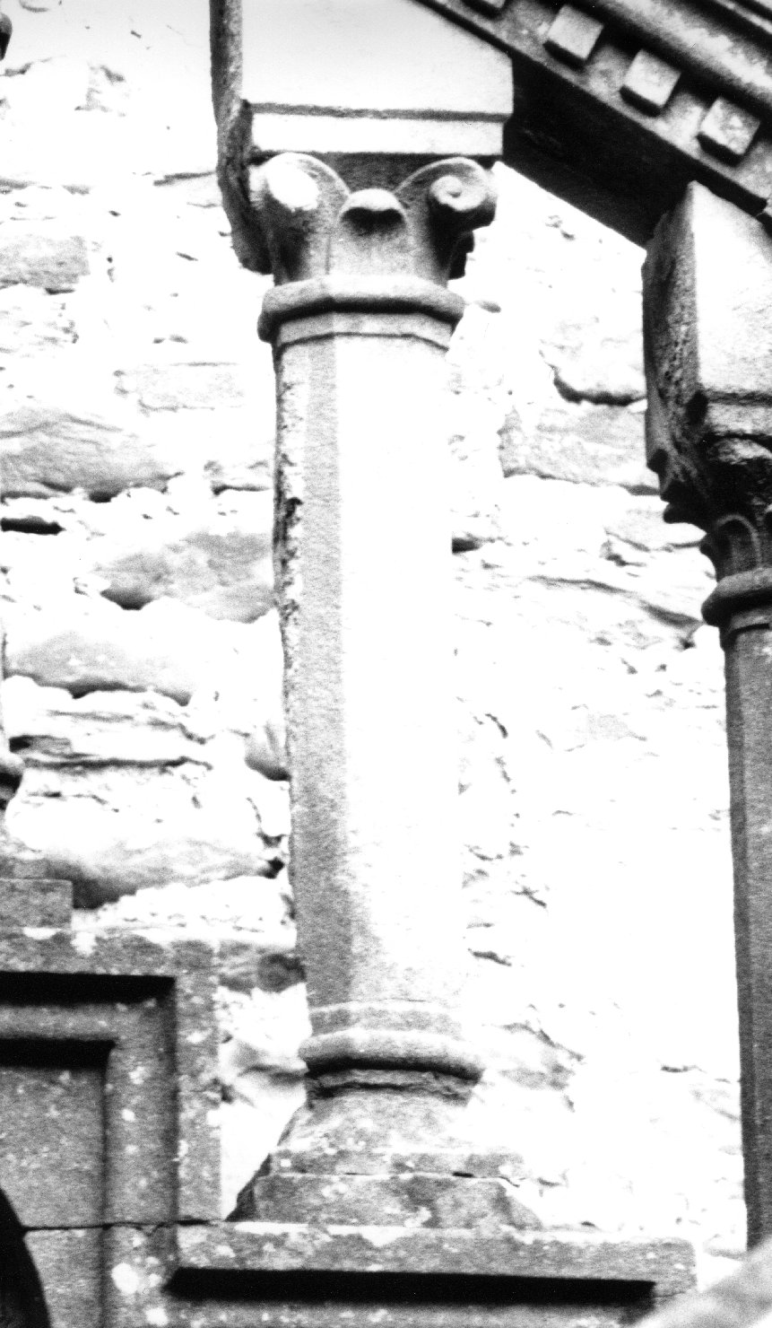 balaustro, serie - bottega aretina (secondo quarto sec. XX)