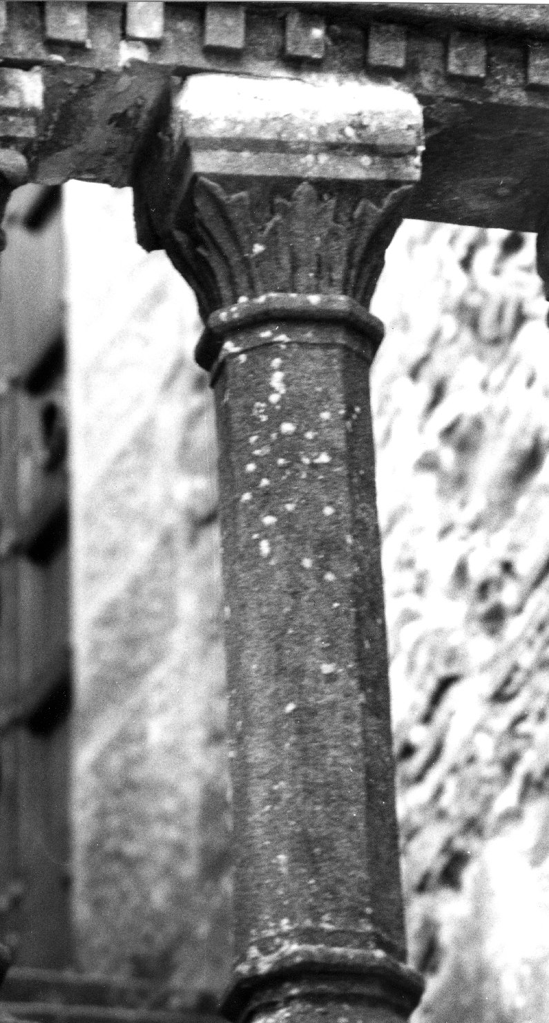 balaustro - bottega aretina (secondo quarto sec. XX)