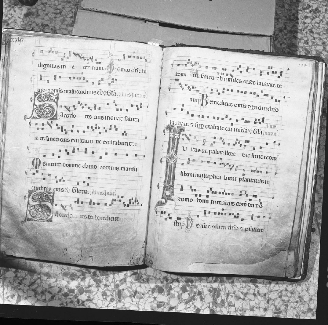 antifonario - ambito aretino (terzo quarto sec. XIII)