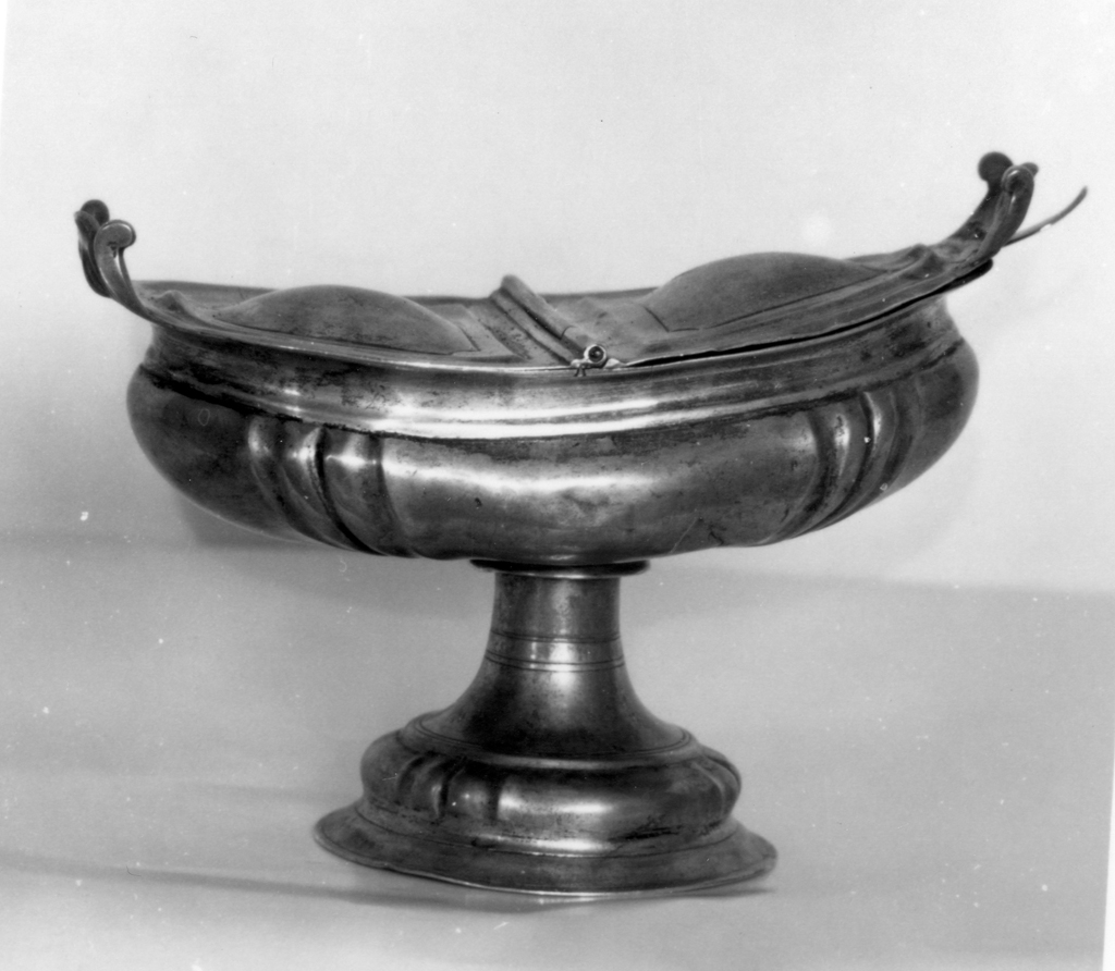 navicella portaincenso - bottega fiorentina (prima metà sec. XIX)