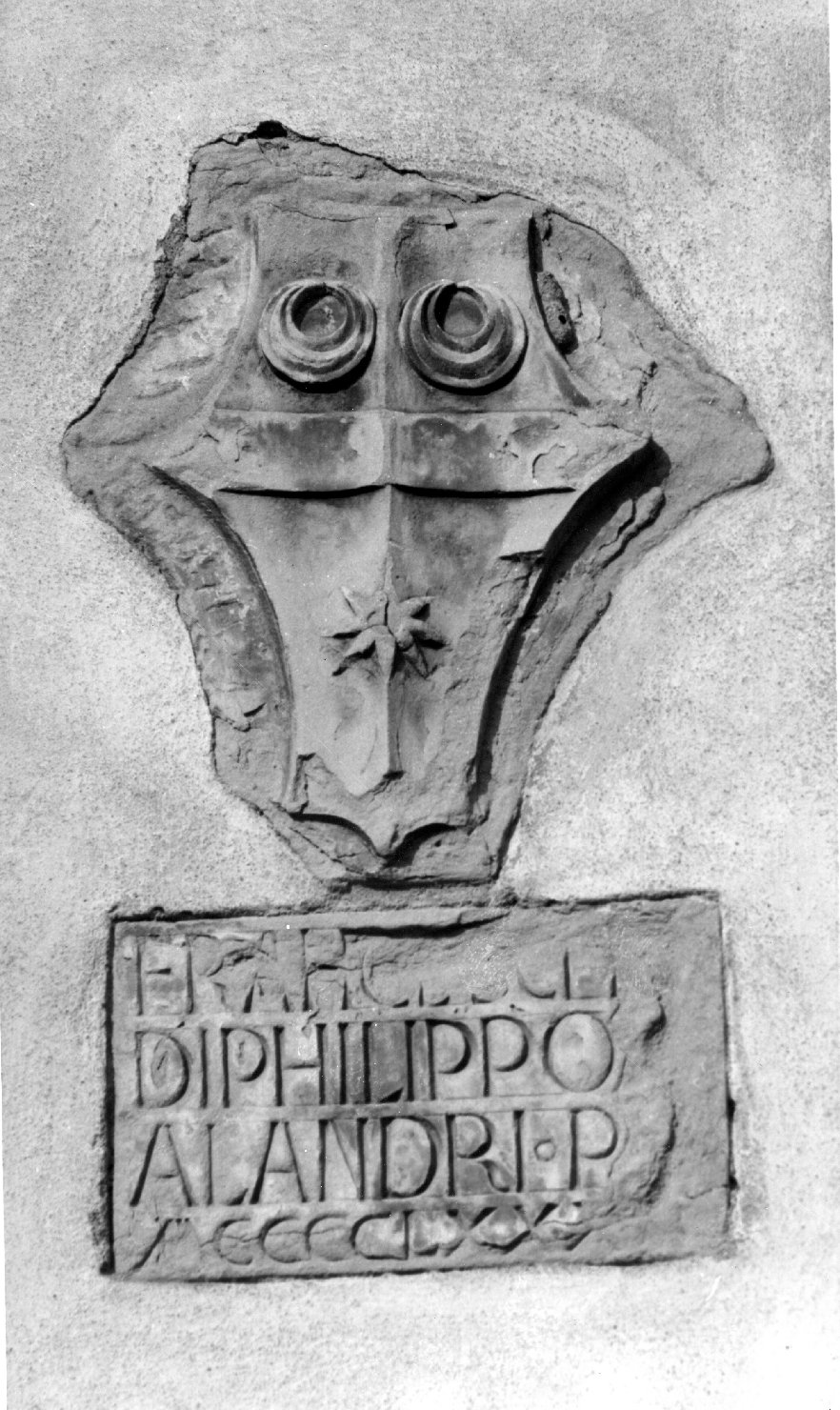 emblema (rilievo, elemento d'insieme) - ambito toscano (sec. XV)