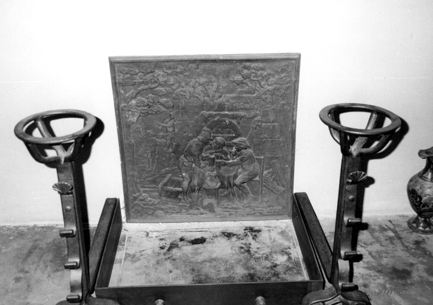 frontone - bottega toscana (sec. XVII)