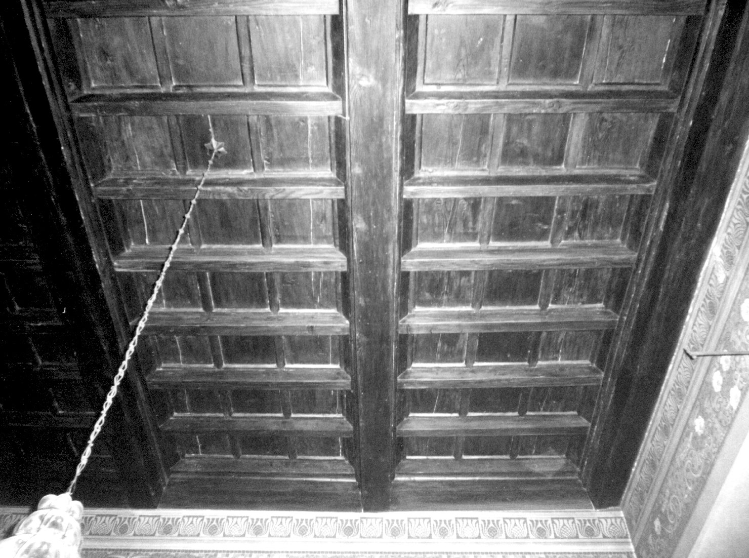 soffitto a cassettoni - bottega toscana (primo quarto sec. XX, sec. XX)