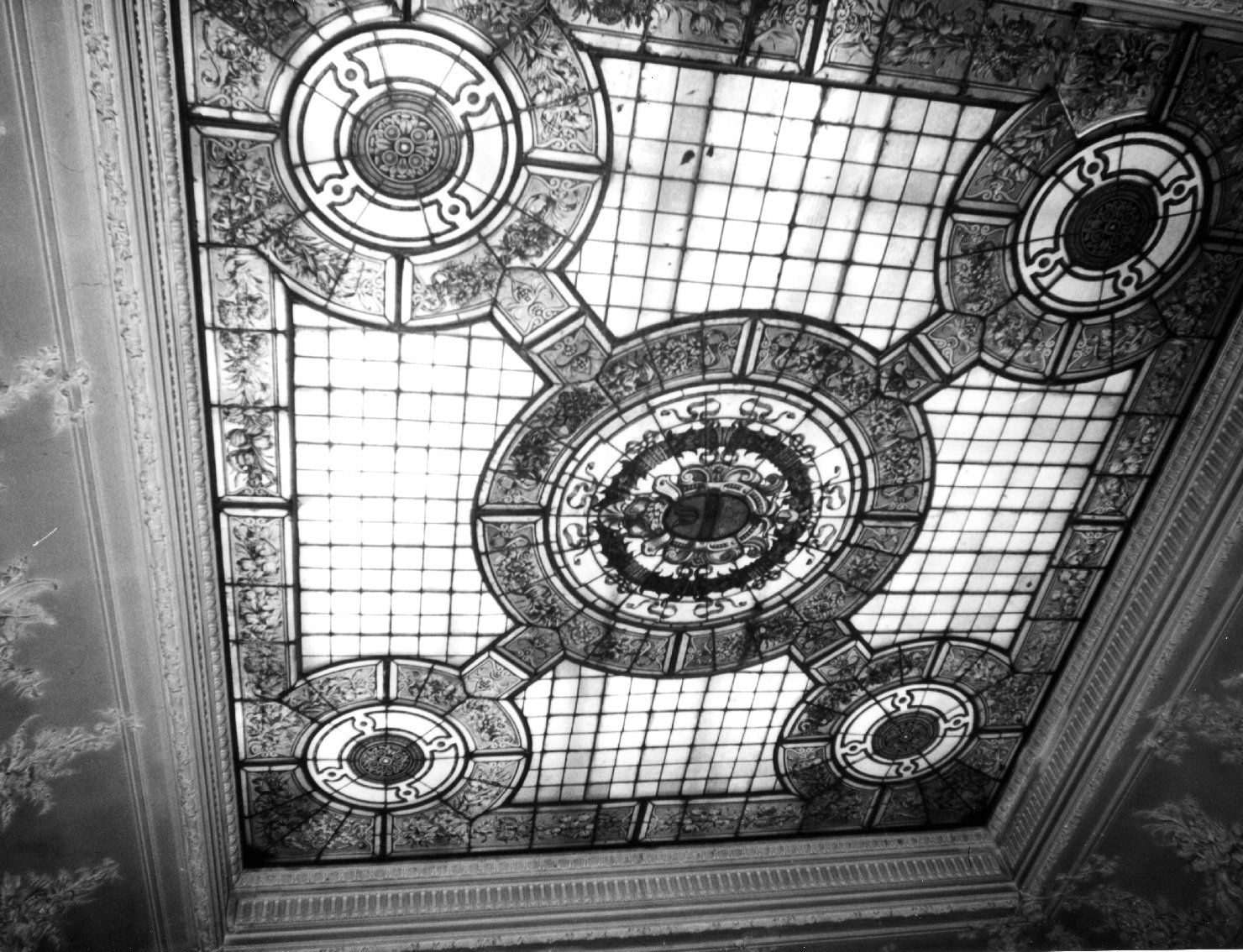 lucernario - bottega toscana (primo quarto sec. XX, sec. XX)