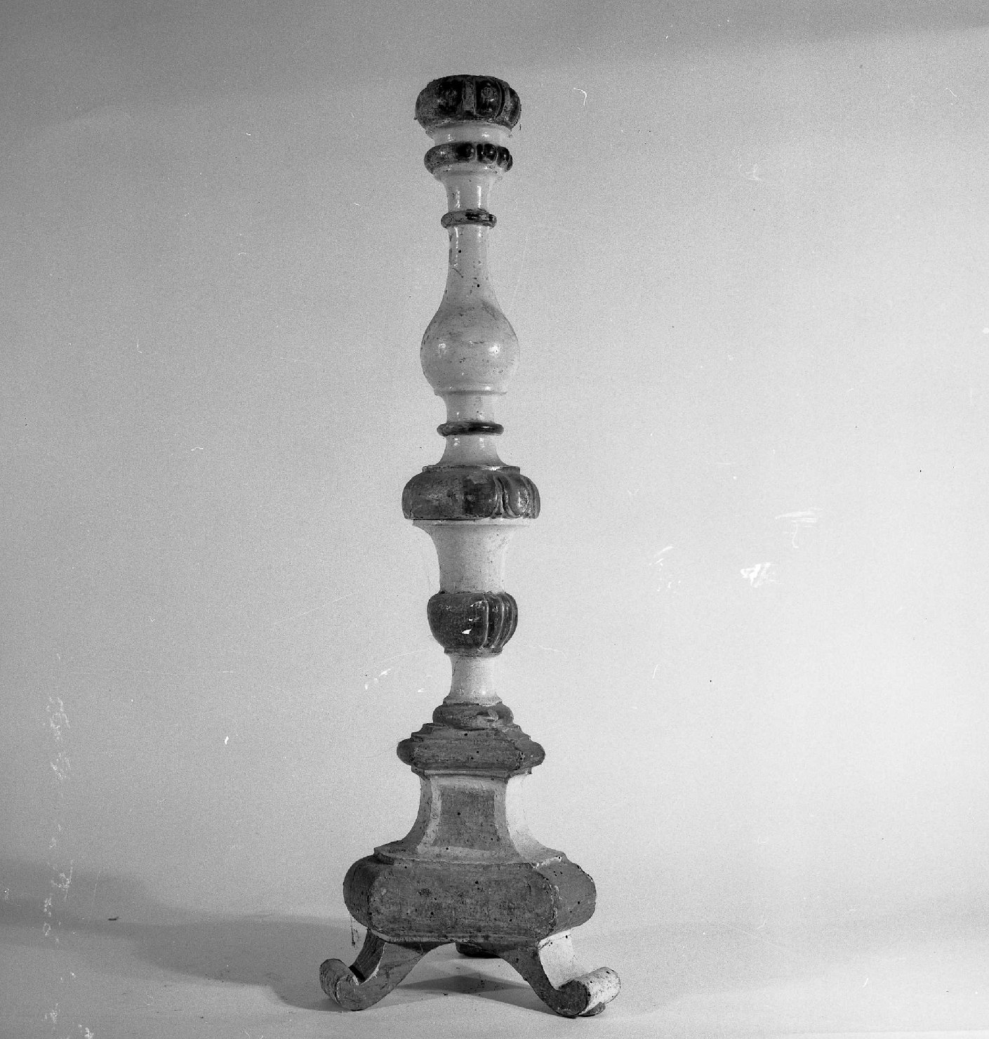 base per croce, serie - bottega aretina (fine sec. XVIII)