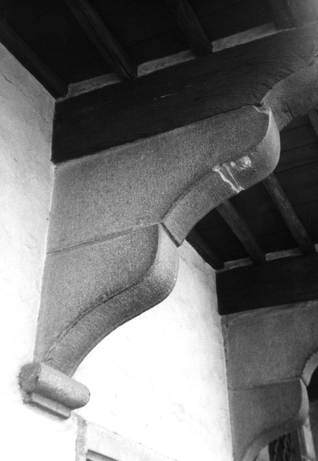 mensolone, serie - bottega fiorentina (prima metà sec. XVI)