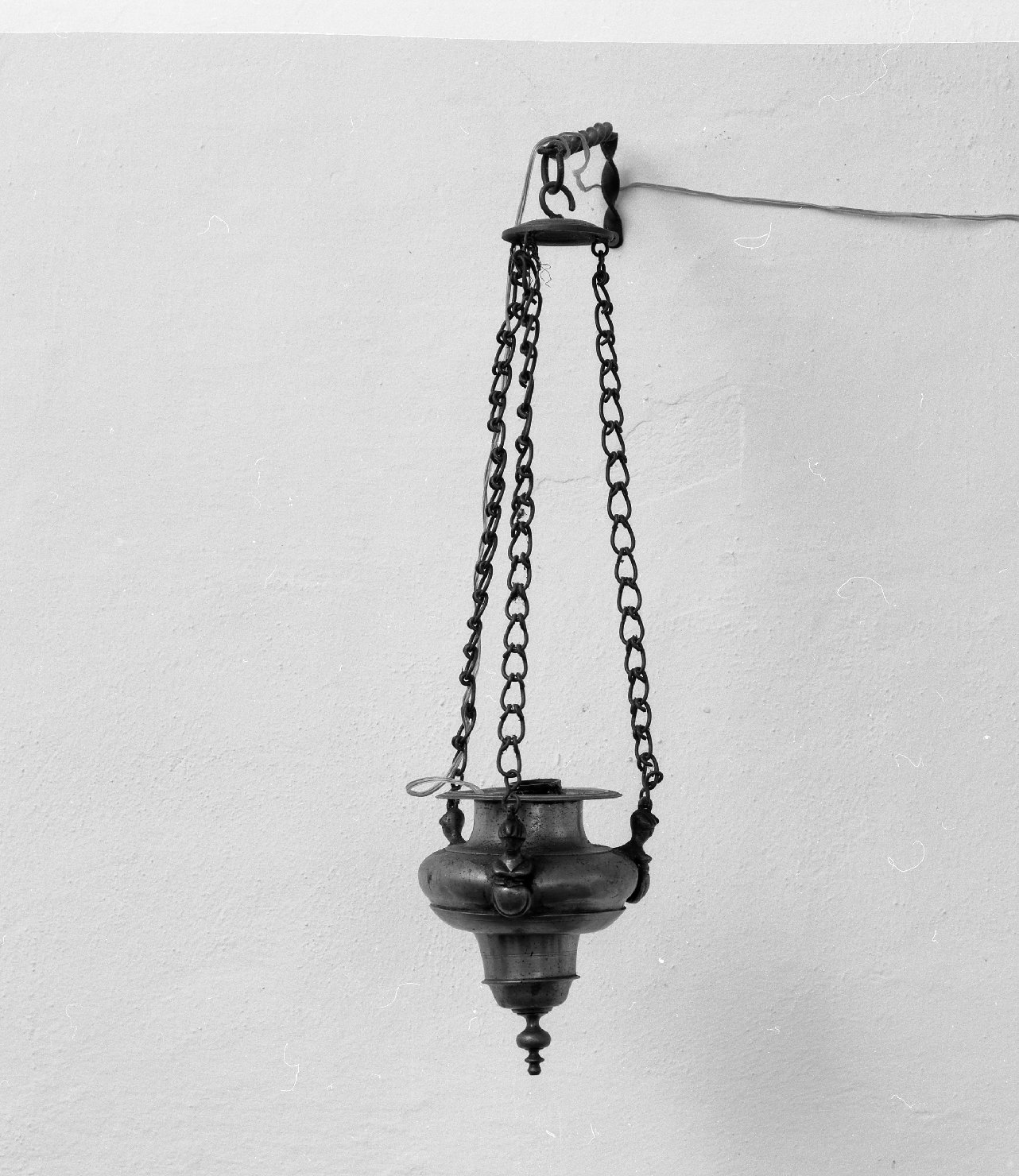 lampada pensile - bottega toscana (sec. XVII)