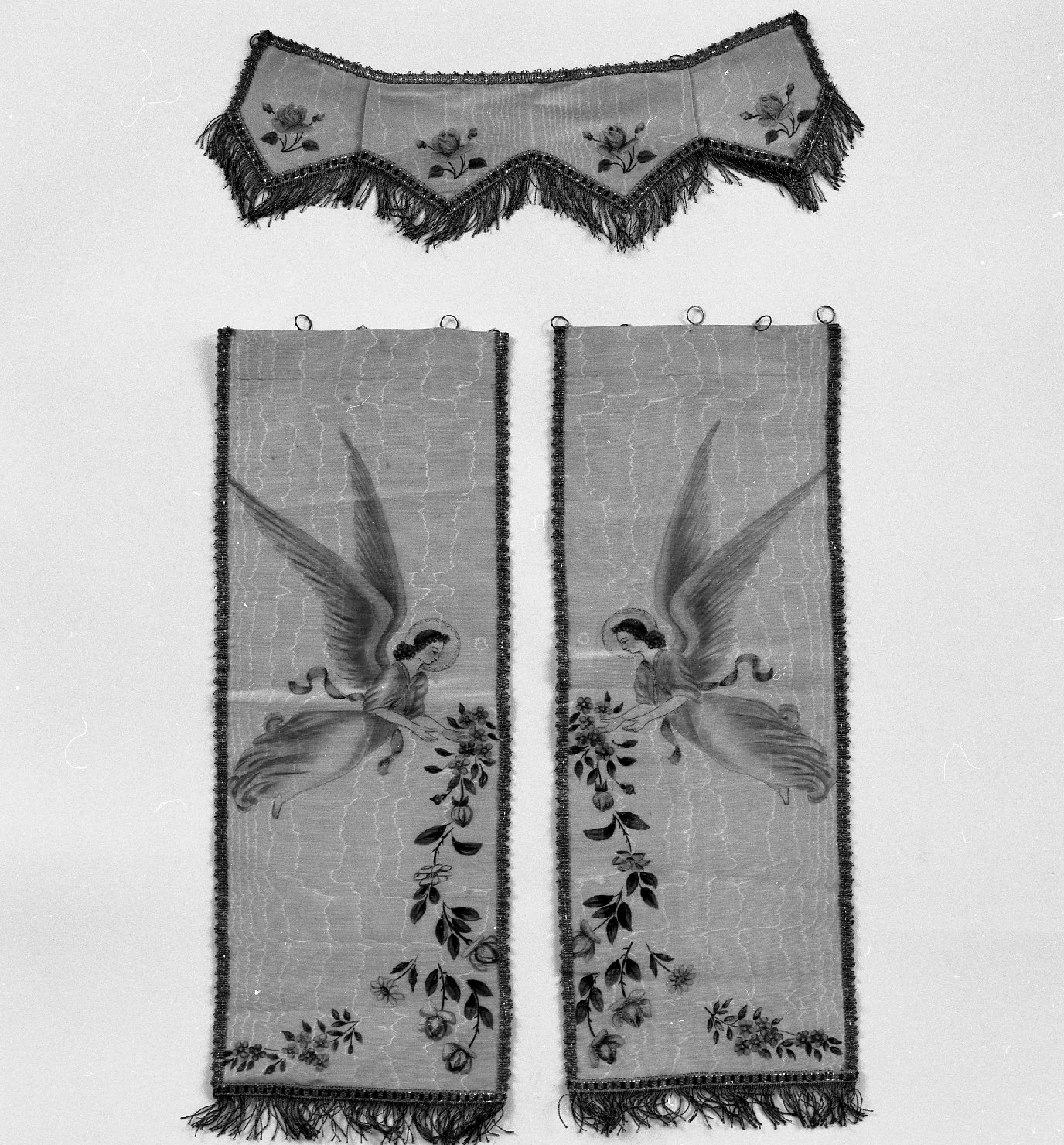 tendina, insieme - manifattura toscana (primo quarto sec. XX)