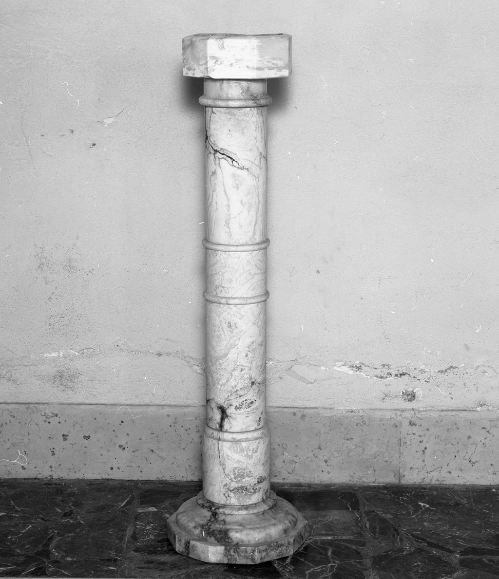 acquasantiera - a fusto - produzione toscana (sec. XIX)