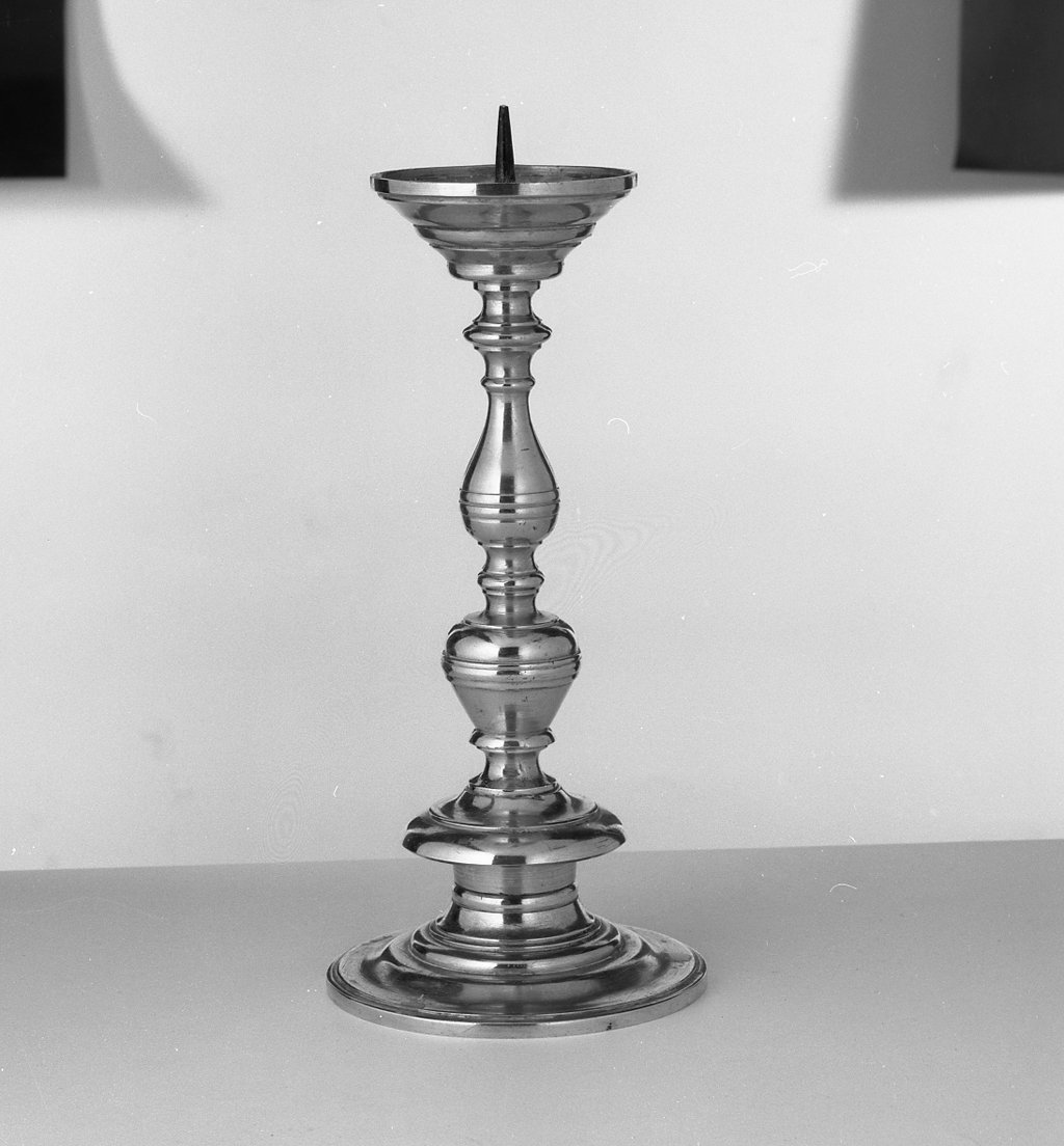 candeliere d'altare, serie - produzione toscana (seconda metà sec. XIX)