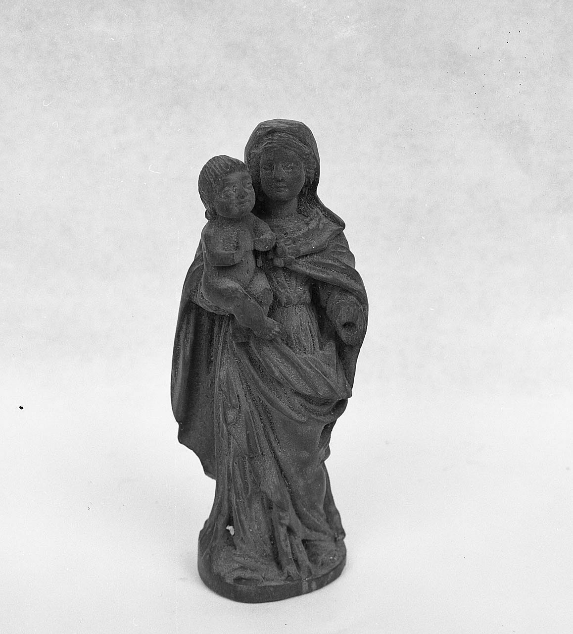 Madonna con Bambino (scultura, opera isolata) - ambito toscano (sec. XVII)