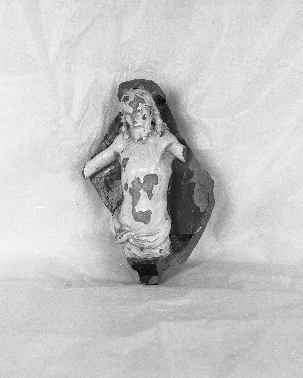 Cristo crocifisso (scultura, opera isolata) - bottega robbiana (inizio sec. XVI)