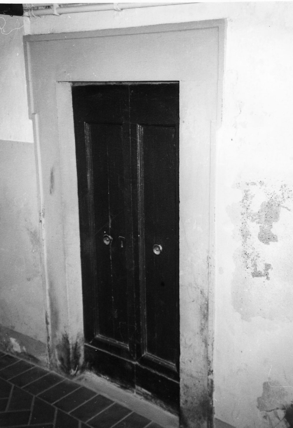 portale architravato, serie - bottega aretina (sec. XVII)