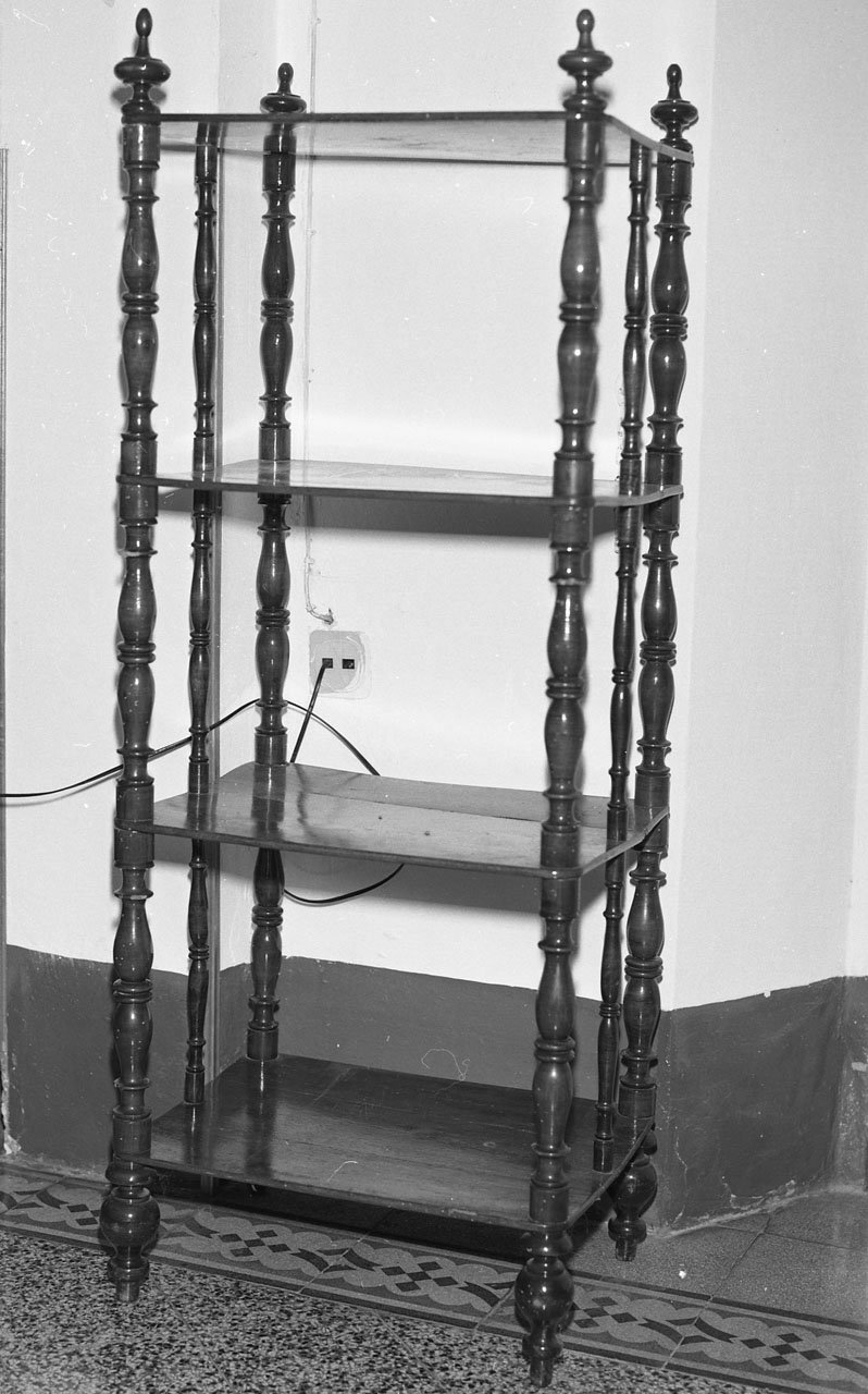 scaffalatura - bottega toscana (ultimo quarto sec. XIX)