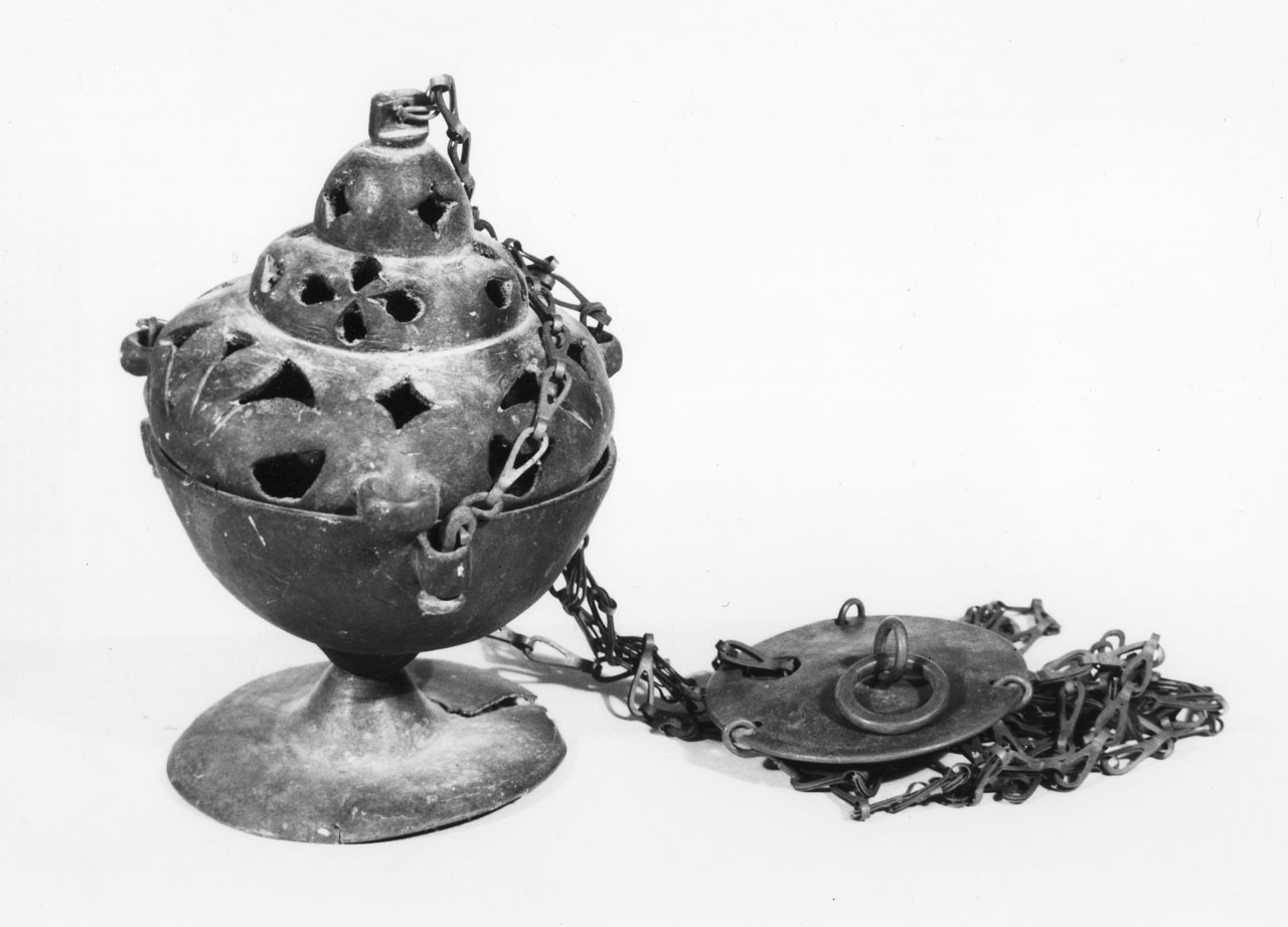 turibolo - a corpo sferico, opera isolata - bottega toscana (fine/inizio secc. XVII/ XVIII)