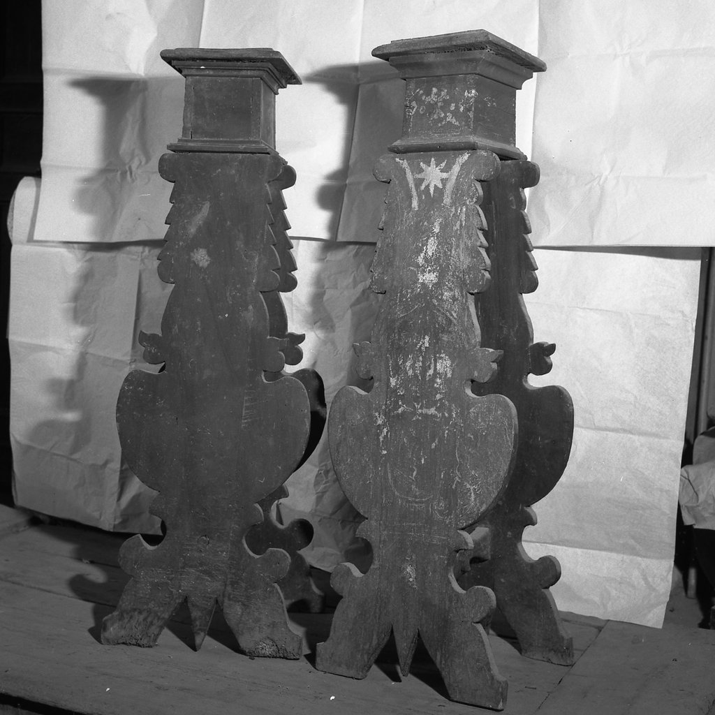 sgabellone, serie - bottega toscana (secc. XVIII/ XIX)