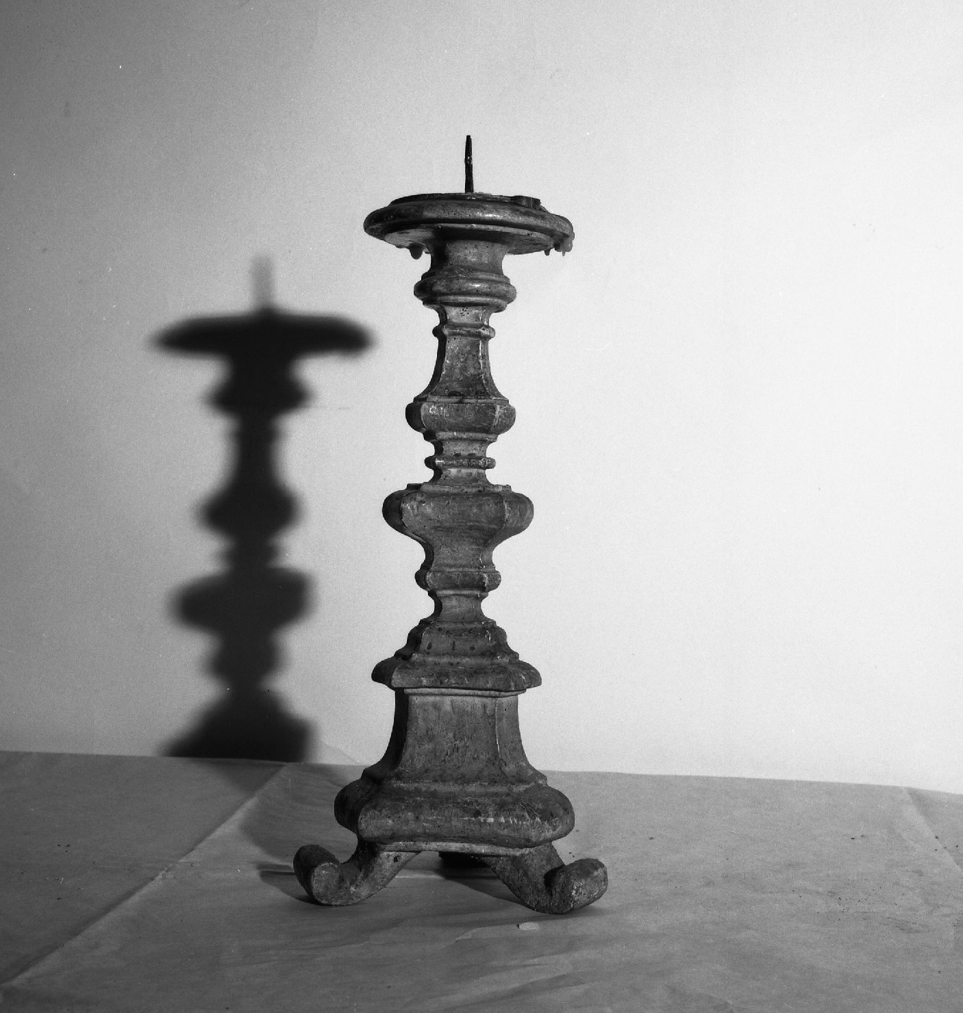 candeliere, serie - bottega toscana (inizio sec. XIX)