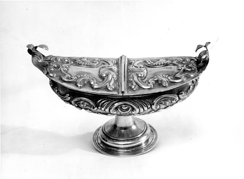 navicella portaincenso - bottega italiana (inizio sec. XVIII)